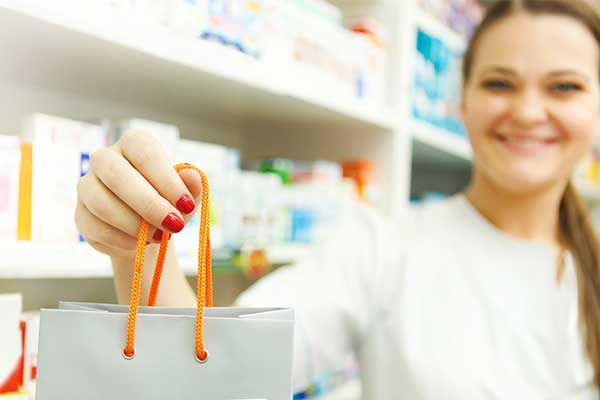 Pharmacie-Saint-Pierre-Plelo-Interieur